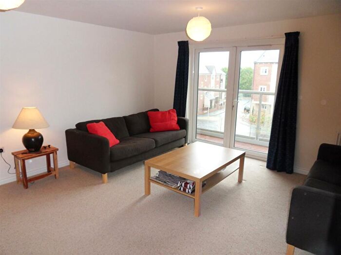 1 Bedroom Apartment To Rent In Charlton Court, High Heaton, NE7