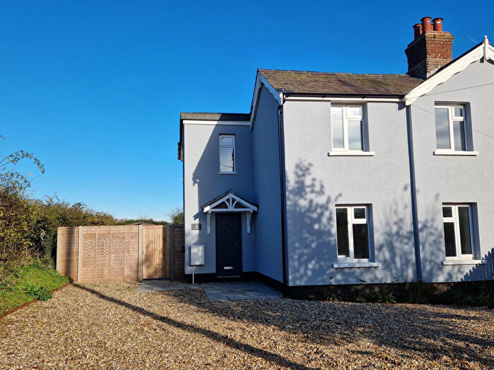 4 Bedroom Semi-Detached House To Rent In Capel Hall Lane, Trimley St Martin, IP11
