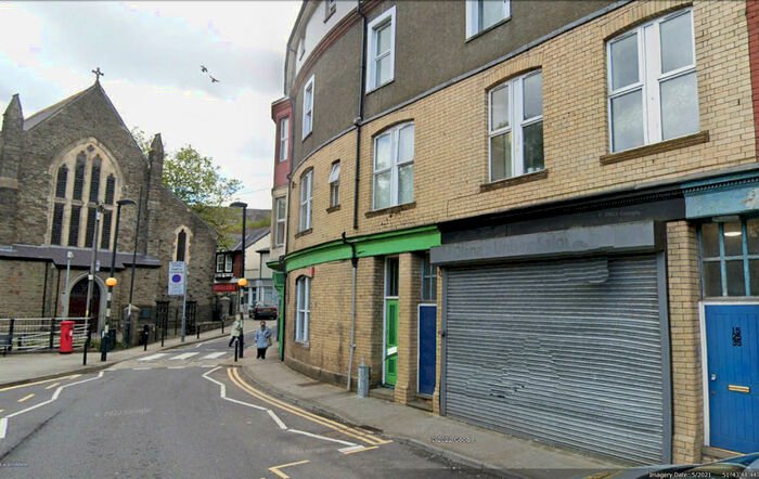 Studio To Rent In Commercial Street Arcade, Abertillery, NP13