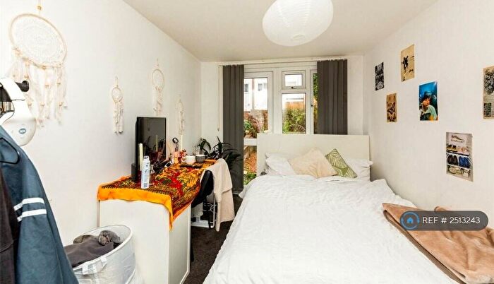 6 Bedroom Terraced House To Rent In Lewes Road, Brighton, BN2
