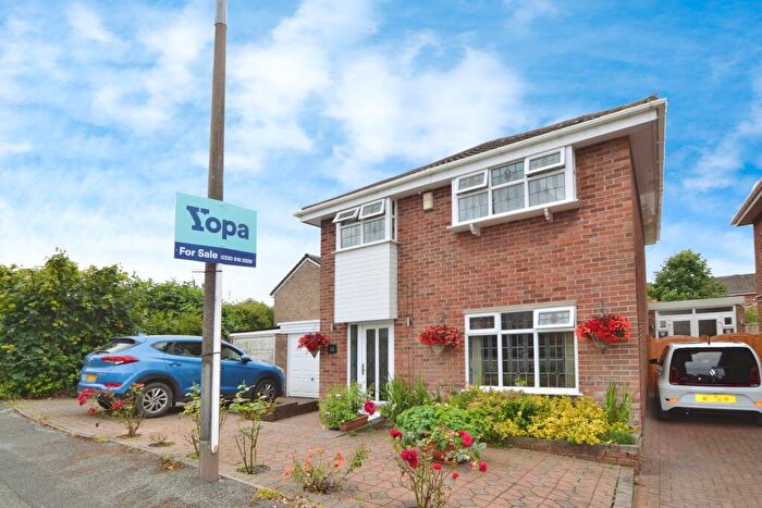 4 Bedroom Detached House For Sale In Windsor Road, Nottingham, NG16