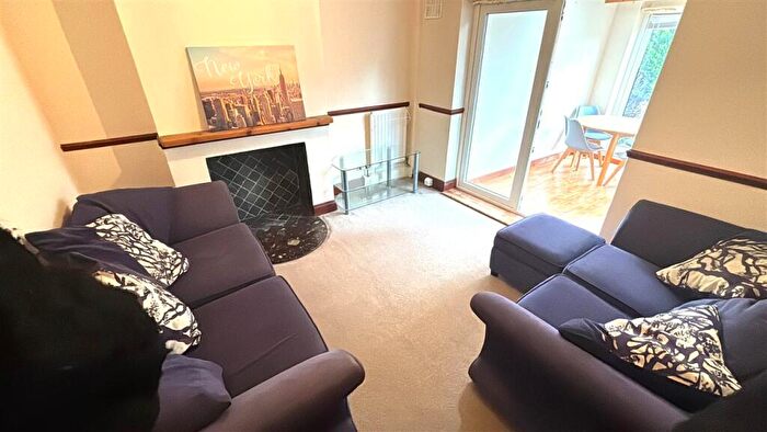 3 Bedroom Terraced House For Sale In Tunstall Road, Canterbury, Canterbury, CT2