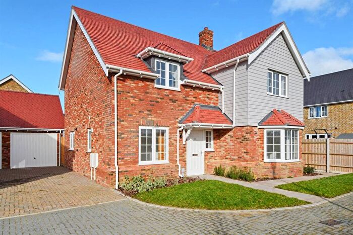 4 Bedroom Detached House For Sale In Little Orchard Close, Birchington, CT7