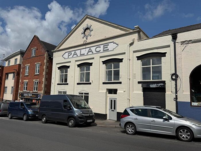 1 Bedroom Apartment To Rent In Station Hill, Chippenham, SN15