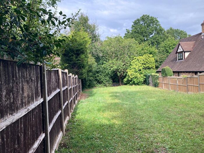 Land For Sale In South Approach, Rickmansworth, HA6