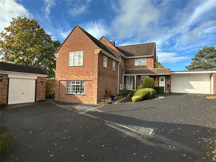 5 Bedroom Detached House For Sale In Beech Close, Kinver, Stourbridge, West Midlands, DY7