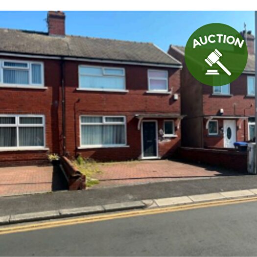 3 Bedroom Semi Detached House For Sale In Ashburton Road, Blackpool, FY1