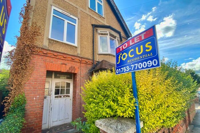 1 Bedroom Flat To Rent In Ledgers Road, SL1