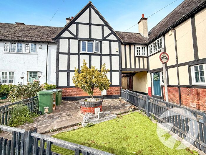 3 Bedroom Terraced House For Sale In Ross Way, London, Eltham, SE9