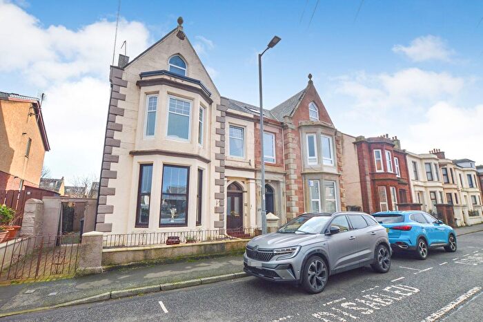 2 Bedroom Flat For Sale In Montgomerie Street, Ardrossan, KA22