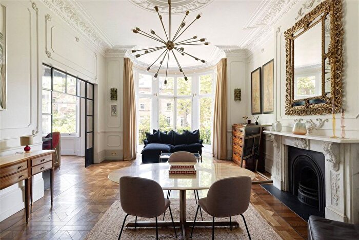 2 Bedroom Flat To Rent In Belsize Park Gardens, Belsize Park, London, NW3