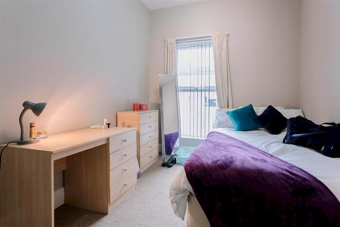 5 Bedroom Property To Rent In Vermont Street, Hull, HU5