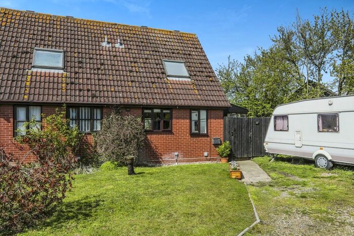 1 Bedroom Bungalow For Sale In Wheelwrights Close, Creeting St. Peter, Ipswich, Suffolk, IP6