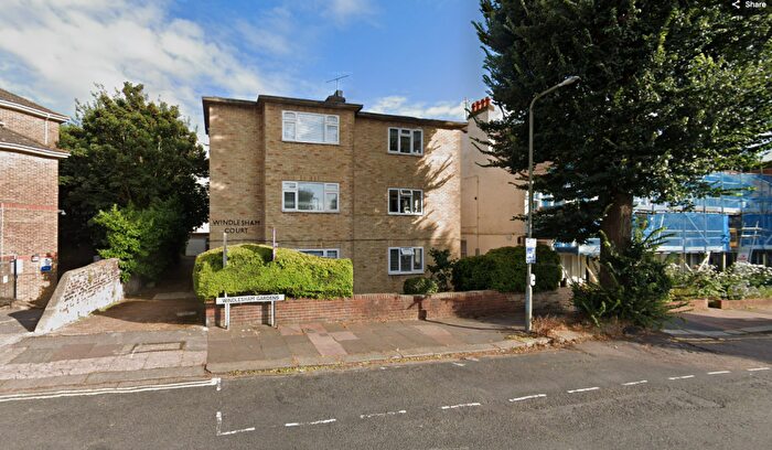 1 Bedroom Flat To Rent In Windlesham Court, Windlesham Gardens, BN1