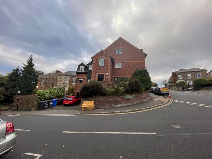 2 Bedroom Apartment To Rent In Spring Court, Spring Hill, S10