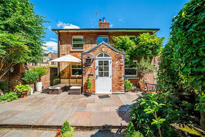 3 Bedroom Semi-Detached House For Sale In The Street, Marden, Devizes, SN10