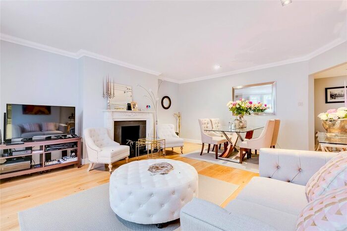 2 Bedroom Property To Rent In Russell Road, London, W14