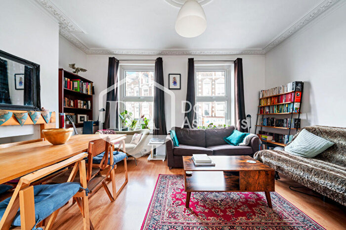 1 Bedroom Apartment To Rent In The Broadway, Crouch End, London, N8