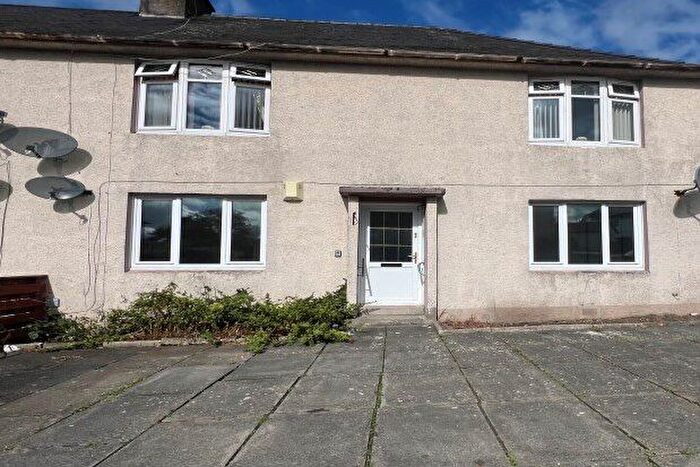 2 Bedroom Flat To Rent In Witchknowe Avenue, Kilmarnock, KA1