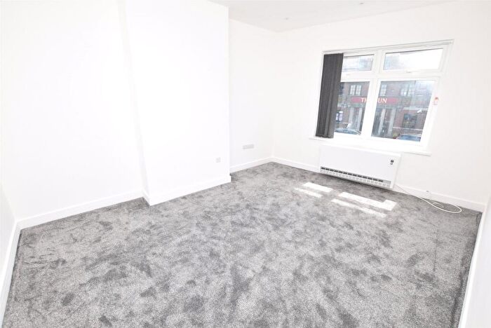 2 Bedroom Apartment To Rent In London Road, Romford, RM7