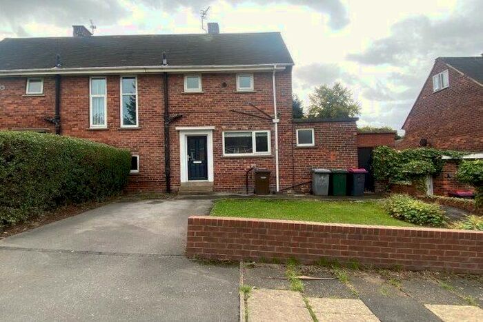 2 Bedroom Semi-Detached House To Rent In Swifte Road, Rotherham, S60