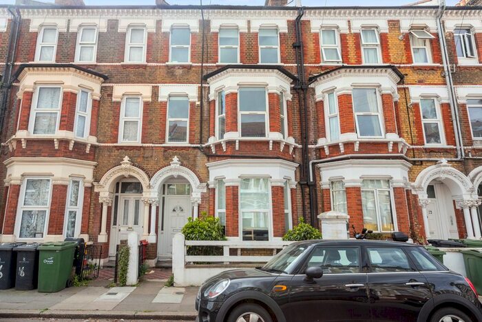 1 Bedroom Semi-Detached House To Rent In Mayflower Road, London, SW9
