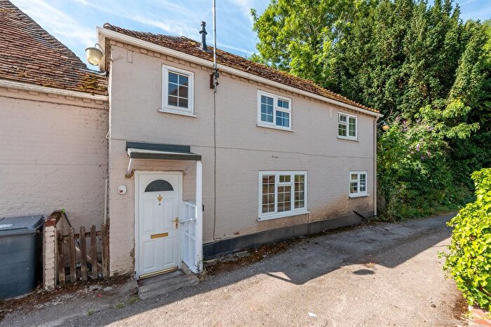 1 Bedroom End Terrace House To Rent In Calcot Place, Reading, RG31