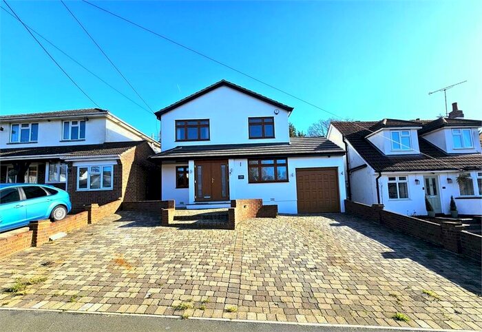 4 Bedroom Detached House To Rent In Thundersly Park Road, Benfleet, Benfleet, SS7