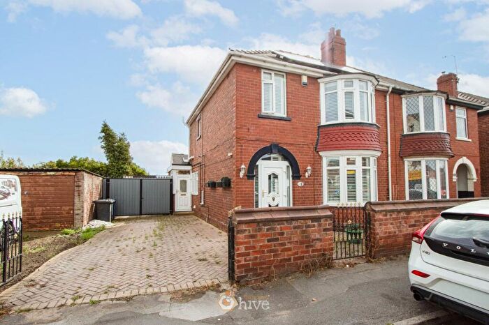 4 Bedroom Semi-Detached House For Sale In Arksey Lane, Bentley, Doncaster, DN5