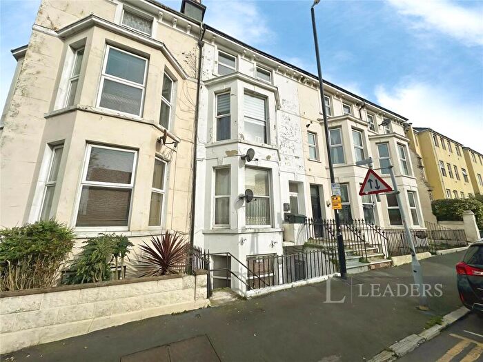 1 Bedroom Apartment For Sale In Cavendish Place, Eastbourne, East Sussex, BN21