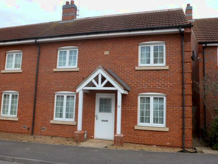 3 Bedroom Semi-Detached House To Rent In Rosemary Way, Downham Market, PE38