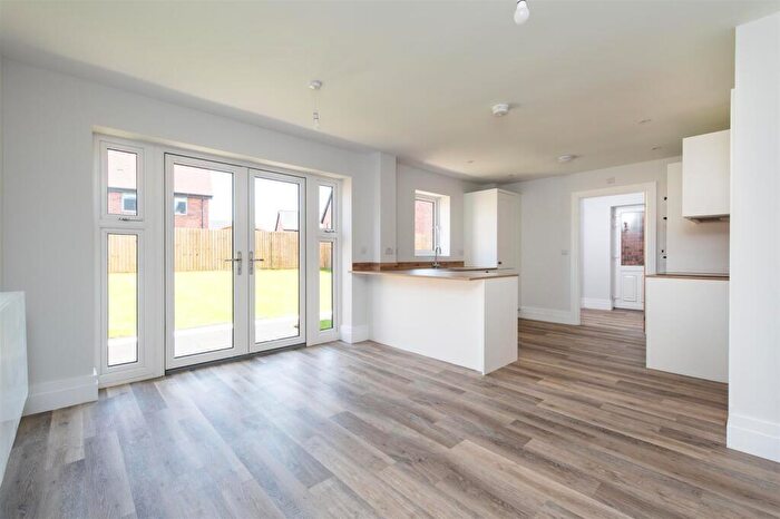 4 Bedroom Detached House For Sale In No, Maybank, Manor Way, Halesowen, B62