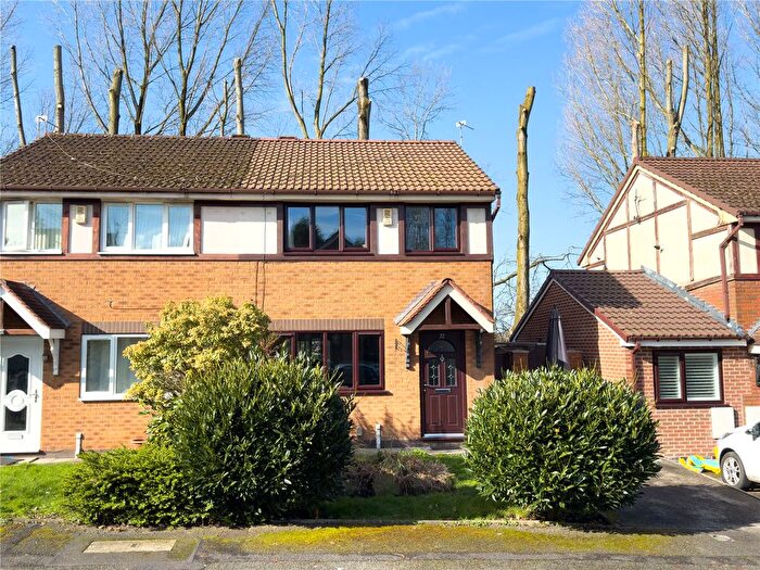 3 Bedroom Semi Detached House For Sale In Allan Roberts Close, Blackley, Manchester, M9