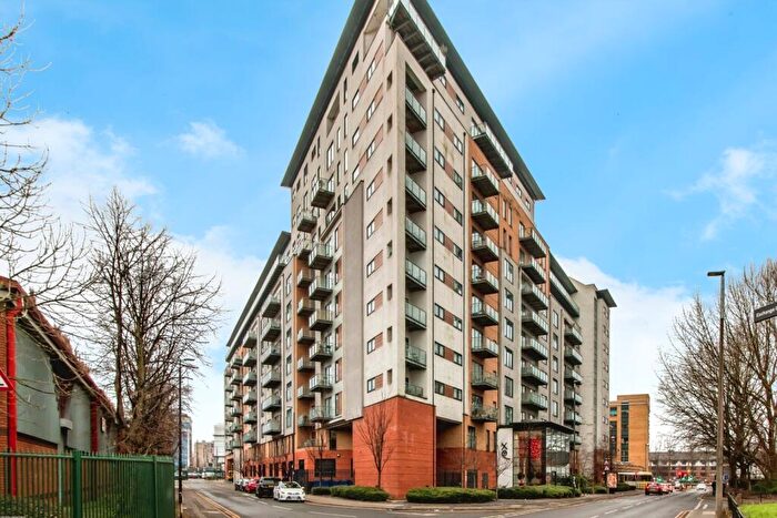 2 Bedroom Apartment For Sale In Taylorson Street South, Salford, M5