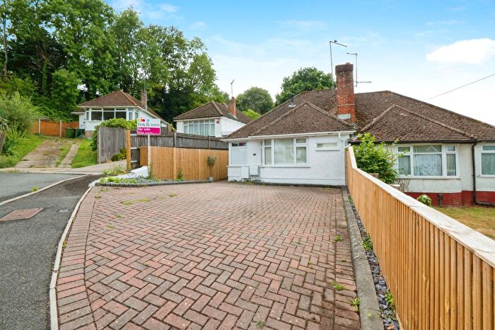 2 Bedroom Semi-Detached Bungalow For Sale In Braeside Crescent, Southampton, SO19