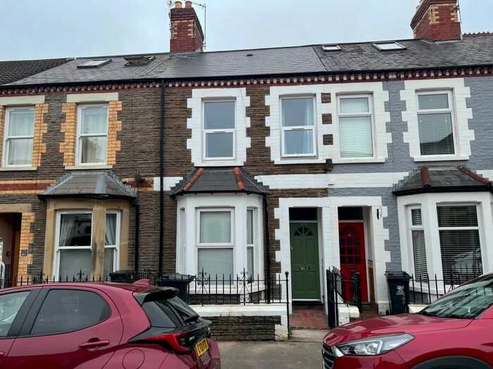 4 Bedroom Terraced House To Rent In Inverness Place, Cardiff, CF24