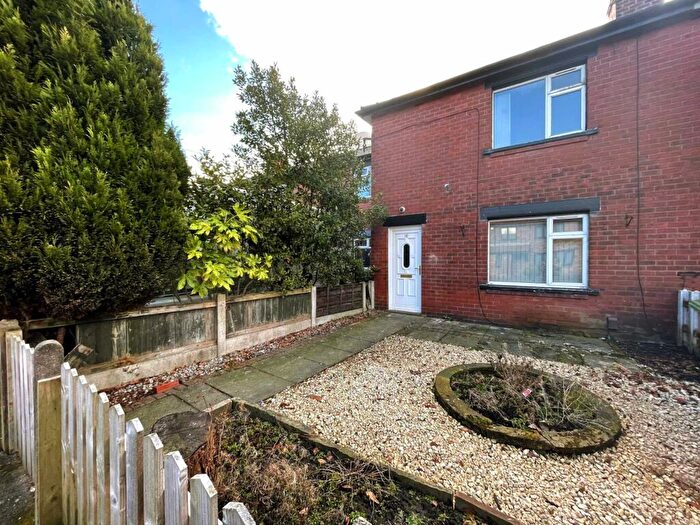 2 Bedroom Terraced House To Rent In Longley Street, Oldham, OL2