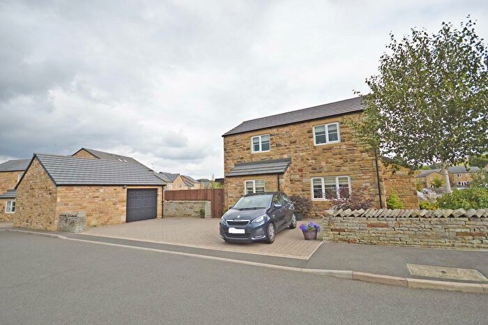 2 Bedroom Semi-Detached House To Rent In Hepworth Way, Skipton, BD23