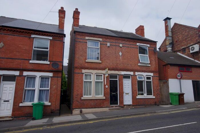 2 Bedroom Property To Rent In Haydn Road, Sherwood, Nottingham, NG5