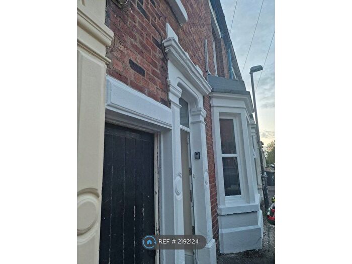 4 Bedroom Terraced House To Rent In Brackenbury Road, Preston, PR1