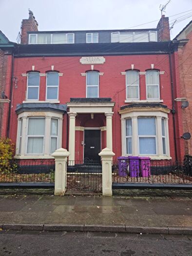 1 Bedroom Flat To Rent In Balmoral Road, Fairfield, L6