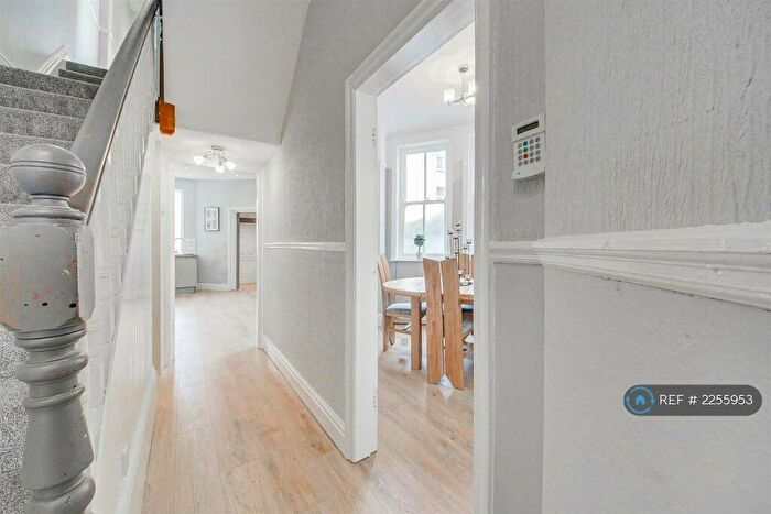 6 Bedroom Semi-Detached House To Rent In Riding Street, Southport, PR8