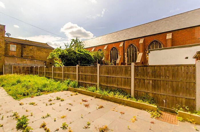 3 Bedroom Property To Rent In Browning Road, Manor Park, London, E12