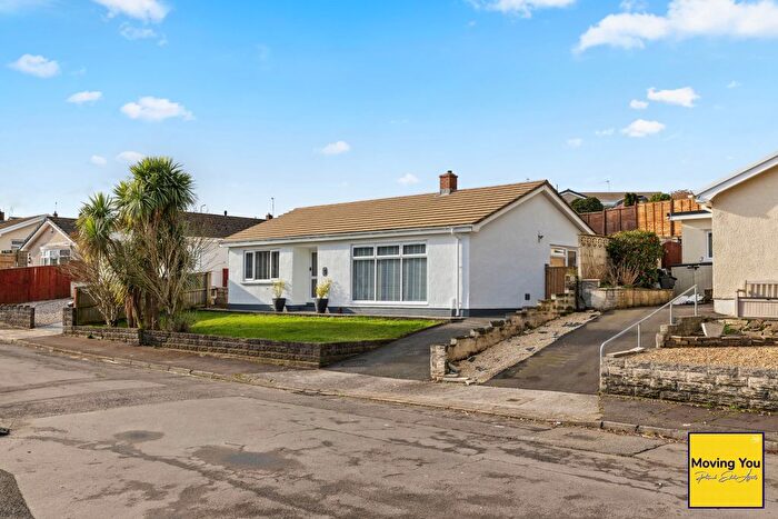 3 Bedroom Detached Bungalow For Sale In The Hannants, Neath, SA10