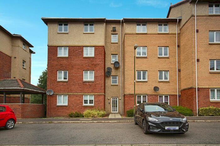 2 Bedroom Flat To Rent In Burnvale, Livingston, West Lothian, EH54