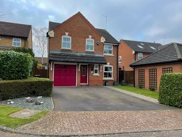 4 Bedroom Detached House For Sale In Priory Close, Turvey, Bedford, MK43