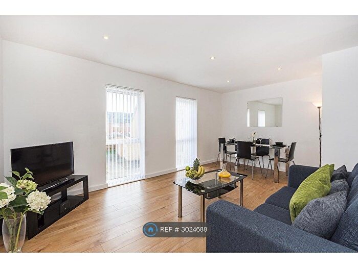 1 Bedroom Flat To Rent In Gweal Avenue, Reading, RG2