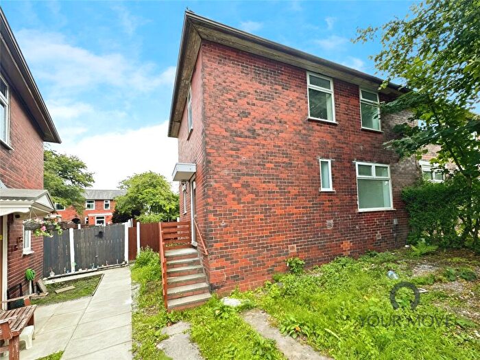 3 Bedroom Semi-Detached House To Rent In Surrey Road, Blackburn, Lancashire, BB1