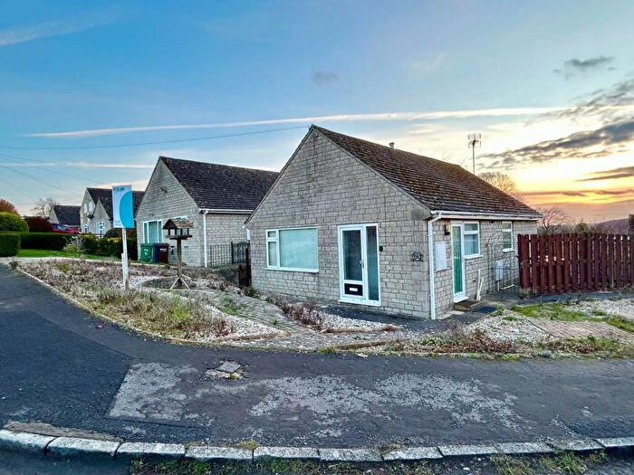 2 Bedroom Detached Bungalow For Sale In Lypiatt View, Bussage, Stroud, GL6