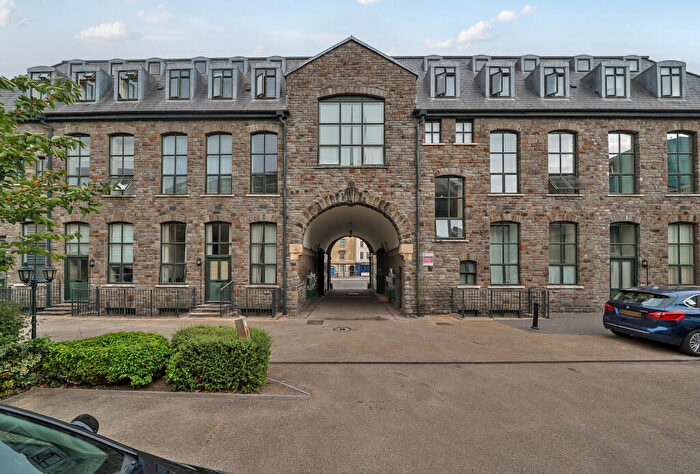 2 Bedroom Apartment For Sale In Old Market Street, Bristol, BS2